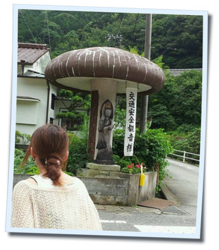 ���s